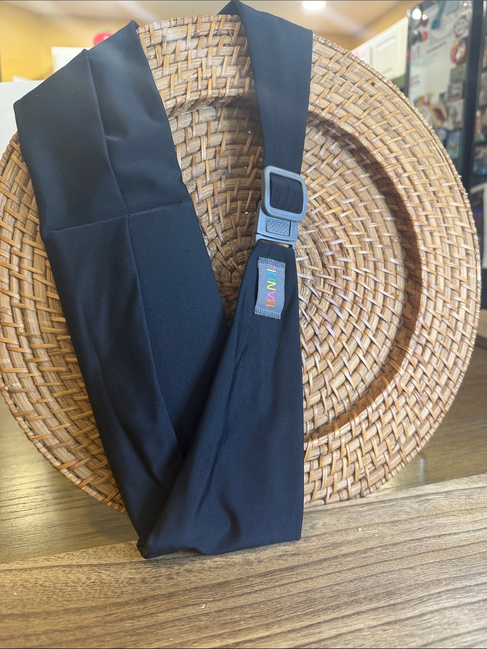 BANDI Black Hands-Free Phone Case Crossbody Strap